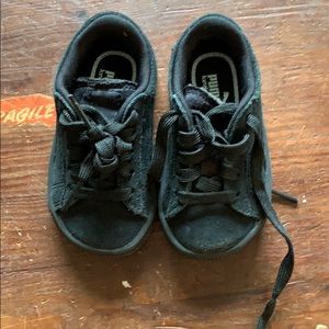 Boys black Pumas
